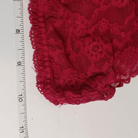 Victoria’s Secret Women's Bra Bralette Red Lace Racerback Unlined Sz Small - Picture 6 of 9